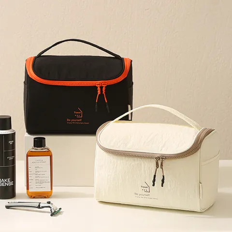 Trousse de Toilette Voyage en Nylon Grande Capacité Étanche Forme d'Oreiller Organisateur Cosmétique avec Poignée