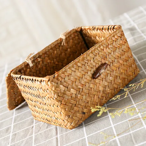 Handwoven Cattail Storage Box With Lid Desktop Organizer Basket Rustic Woven Container For Cosmetics Sundries Home Decor