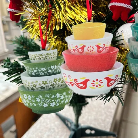 Christmas Vintage Stacked Bowls Acrylic Hanging Ornament Retro Printed Christmas Tree Decor For Holiday Home Party Gift