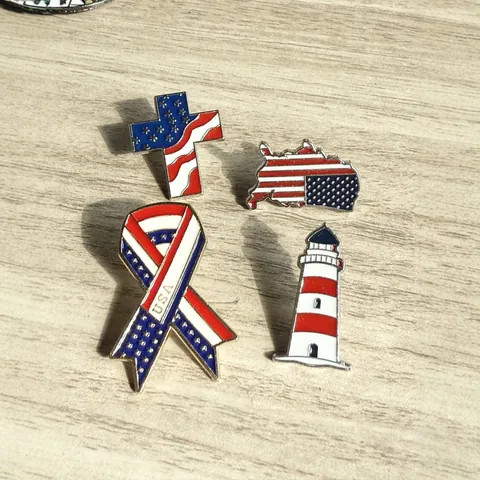USA Flag Enamel Brooch Pins Red White Blue Stars Stripes Badge American Map Cross Lighthouse Ribbon Lapel Pin Patriotic Jewelry