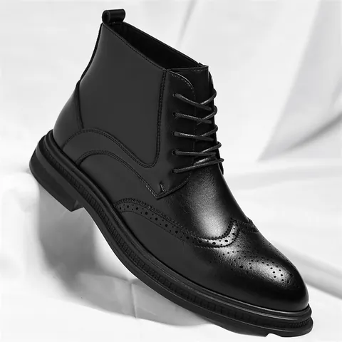 Men Brogue Wingtip Martin Boots Synthetic Leather Lace Up Mid Top Casual Shoes British Retro Business Fashion Boots For Men