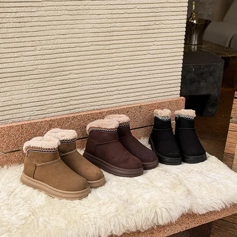 Women Ethnic Embroidered Snow Boots Winter Warm Faux Fur Lined Platform Ankle Boots Suede Height Increasing Short Boots