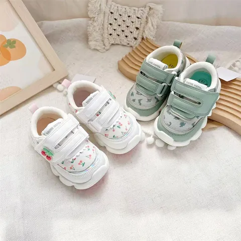 Baby Lauflernschuhe Kunstleder Weiche Sohle Kleinkind Funktionsschuhe Rutschfester Klettverschluss Kinder Sport Freizeit Sneaker