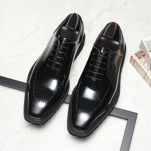 British Style Men's Derby Shoes Genuine Cowhide Leather Shiny Brogue Carving Thick Sole Business Formal Wedding Party Shoes