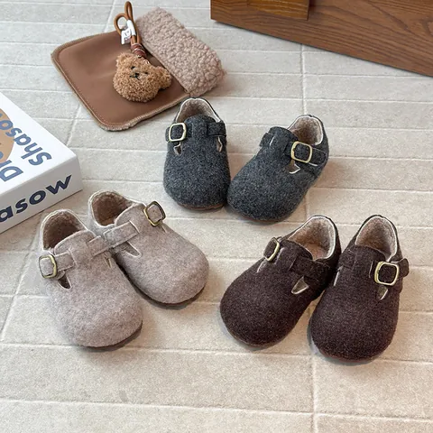 Kinder Retro Filz Clogs Winter Warm Plüsch Gefüttert Baumwollschuhe Koreanischer Stil Verstellbare Schnalle Hausschuhe Für Jungen Mädchen