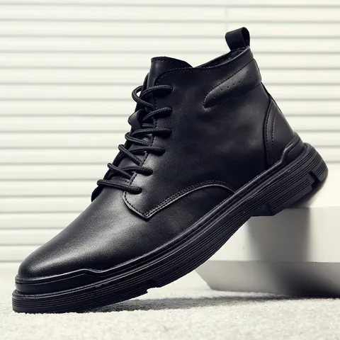 Bottines Martin pour Hommes Style Britannique Chaussures de Travail en Croûte de Cuir Hautes Hiver Chaud Décontracté Rétro Antidérapantes