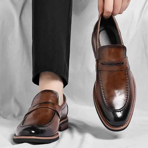 Ανδρικά Loafers Επαγγελματικά Casual Slip-On Βρετανικό Στυλ Μυτερή Μύτη Αναγεννημένο Δέρμα Επίσημα Παπούτσια Γάμου Γραφείου Τάση