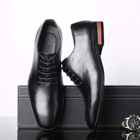 Herren Business Casual Lederschuhe Spitzschuh Britischer Stil Schnürschuhe Formelle Büroschuhe Atmungsaktiv Rutschfest Flache Halbschuhe
