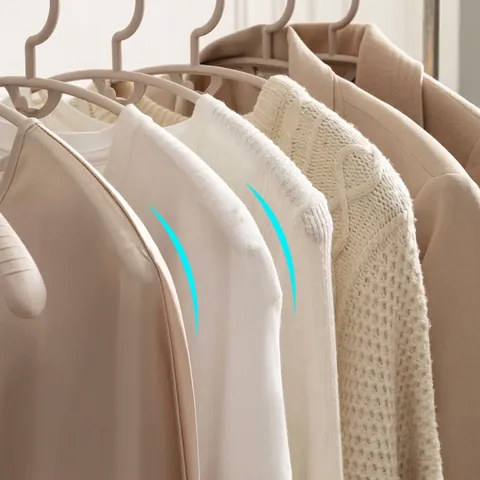 PP Plastic Arc Shoulder Hangers Non Slip Seamless Wardrobe Storage Support For Coats Sweaters Clothes Drying Space Saving Home Organizer
