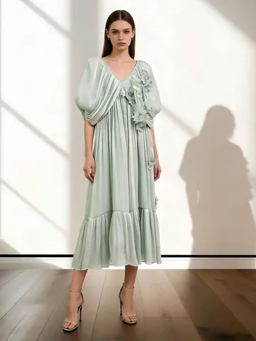 Robe Maxi Plissée de Style Français Avec Manches Bouffantes et Col en V Pour Femmes Élégante Applique Florale 3D Robe Longue de Vacances