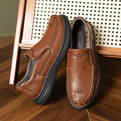 Men's Casual Microfiber Leather Loafers Comfortable Soft Sole Slip-on Shoes Business Casual Father's Shoes For Middle-aged Men