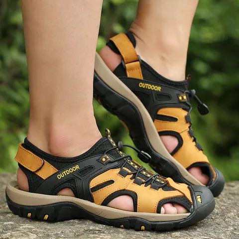 Heren Outdoor Leren Sandalen Koplaag Rundleer Gesloten Teen Zomer Strand Wandelschoenen Ademend Antislip Casual Sport Sandalen
