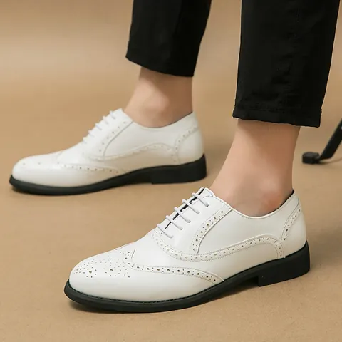 Herren Britischer Stil Business Formal Brogue Oxford PU Leder Halbschuhe Wingtip Schnitzerei Hochzeitschuhe Für Bräutigam Büro