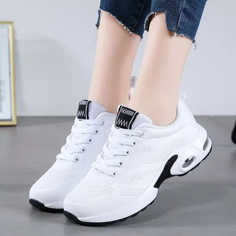 Baskets à Coussin d'Air en Maille Flyknit pour Femmes Chaussures de Course Décontractées Respirantes pour Personnes âgées Chaussures de Sport Légères