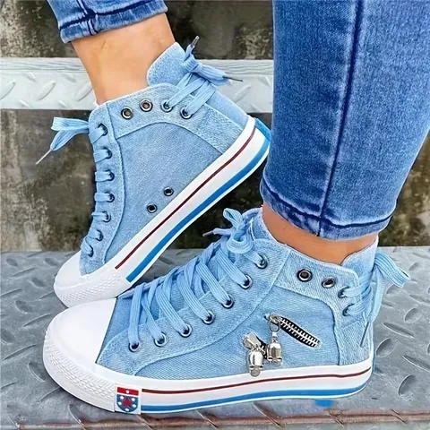 Γυναικεία Ψηλά Πάνινα Παπούτσια Denim Punk Street Style Sneakers με Σόλα από Καουτσούκ Μενταγιόν Νεκροκεφαλή Πλευρικό Φερμουάρ Επίπεδα Παπούτσια