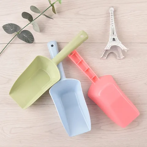 Large Pet Food Shovel Plastic Dog Cat Food Scoop Multi-purpose Feeding Tool with Hanging Hole for Kitten Puppy
