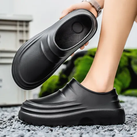 Waterproof Chef Shoes For Men Women Non-Slip Kitchen Shoes EVA One-Piece Slip-On Safety Work Shoes Oil Resistant Clogs