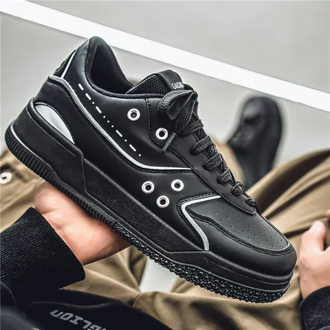 Scarpe da Skate da Uomo in Pelle Casual Patchwork Irregolare Sneakers Basse Versatili e Comode Streetwear