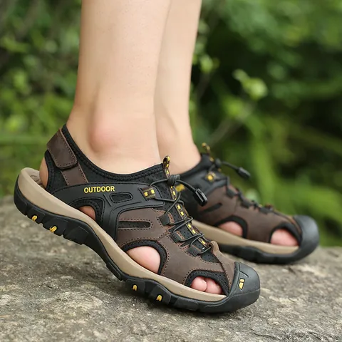 Heren Outdoor Leren Sandalen Koplaag Rundleer Gesloten Teen Zomer Strand Wandelschoenen Ademend Antislip Casual Sport Sandalen