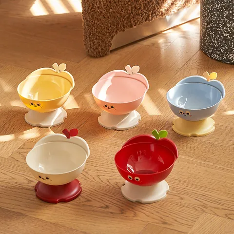 Apple Shaped Elevated Pet Bowl With Stainless Steel Inner Bowl For Cats And Dogs Neck Protection Non-Slip Raised Cat Dish Food Water Bowl Easy Cleaning