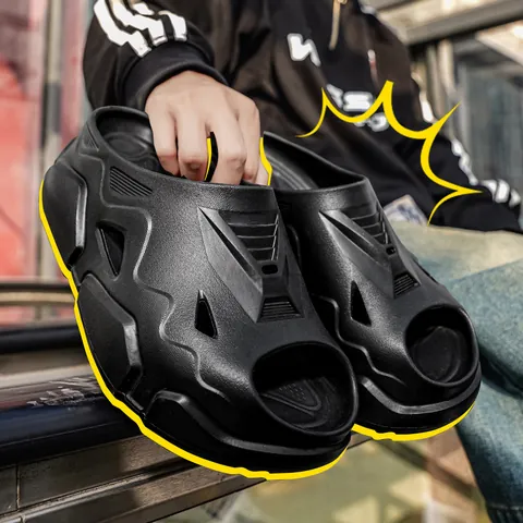 Mecha-Stil Designer Slides Für Herren Damen Mode Dicke Sohle Weiche EVA Hausschuhe Casual Outdoor Sport Strand Hohle Sandalen