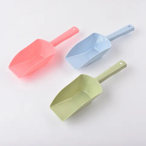 Large Pet Food Shovel Plastic Dog Cat Food Scoop Multi-purpose Feeding Tool with Hanging Hole for Kitten Puppy