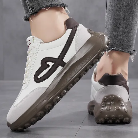Sneakers GAT Donna Retrò Ricamo Cuore Platform Tacco Nascosto Scarpe Casual Antiscivolo Leggere Moda Calzature