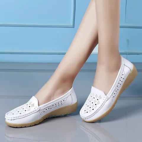 Damen Casual Kuhleder Keil Loafers Ausgehöhlt Atmungsaktiv Weich Mokassins Mutterschuhe Komfort Slip On Flache Schuhe