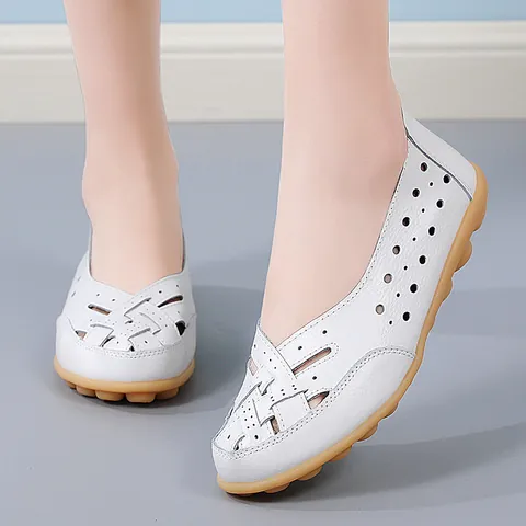 Damen Durchbrochen Leder Loafer Sommer Atmungsaktiv Slip On Moccasins Komfortable Gummisohle Massage Flats Mutter Schuhe