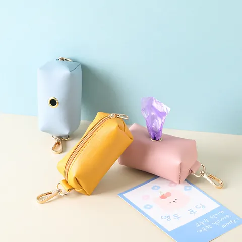 Portable PU Leather Dog Poop Bag Dispenser Pet Waste Bag Holder Mini Carrier With Metal Clip For Outdoor Dog Accessories