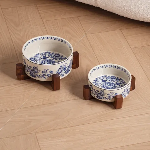 Vintage Blue and White Ceramic Pet Bowl with Acacia Wood Stand Anti-tip Cat Dog Food Water Bowl Chinoiserie Pet Feeder