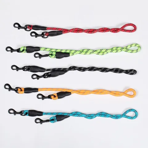 Reflective Nylon Multi-Dog Coupler Leash For Two Three Dogs Anti-Tangle Double Triple Pet Traction Rope With Padded Foam Handle For Walking Training