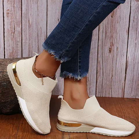 Baskets Respirantes Flyknit pour Femmes Chaussures de Course en Maille Semelle Souple Chaussures Décontractées Avec Décor de Talon Doré