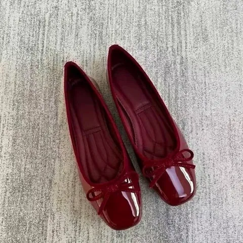 Women's French Style Square Toe Flat Shoes Vintage Bow Patent Leather Shallow Mouth Ballet Flats For Daily Commute Office