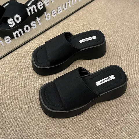 Women's Platform Slippers Thick Sole Fashionable Slope Heel Slides Black Fabric Beach Shoes Casual Outdoor Sandals