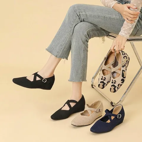 Scarpe Mary Jane da Donna in Maglia Punta Quadrata Tacco a Zeppa Interno Traspirante Casual Slip On con Cinturino a Incrocio Suola in Gomma