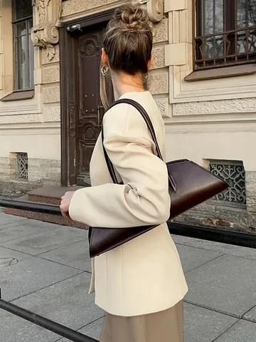 Dames Elegante Abrikoos Polyester Slim Peplum Blazer V-hals Gestructureerde Schouder Multi Knoop Woon-werkverkeer Bovenkleding