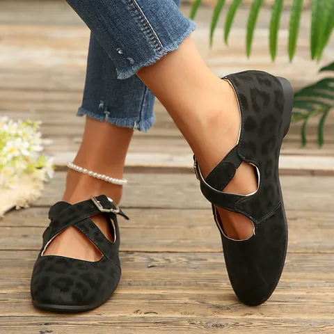 Scarpe Basse Mary Jane da Donna con Stampa Leopardata Eleganti Ballerine con Cinturini Incrociati Punta Rotonda Scarpe in Camoscio