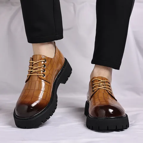 Men's British Style Thick Sole Leather Shoes Crocodile Pattern Gradient Color Lace Up Formal Wedding Derby Shoes For Men