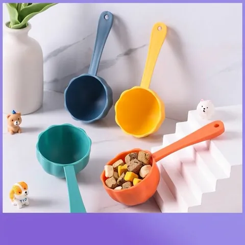 Floral Petal Design Pet Food Spoon Cat Dog Food Scoop Long Handle PP Plastic Measuring Shovel For Daily Pet Feeding Supplies