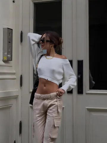Women Sexy Off Shoulder Cropped Sweater Distressed Hollow Out Knit Top Acrylic Long Sleeve Solid Streetwear Pullover Top