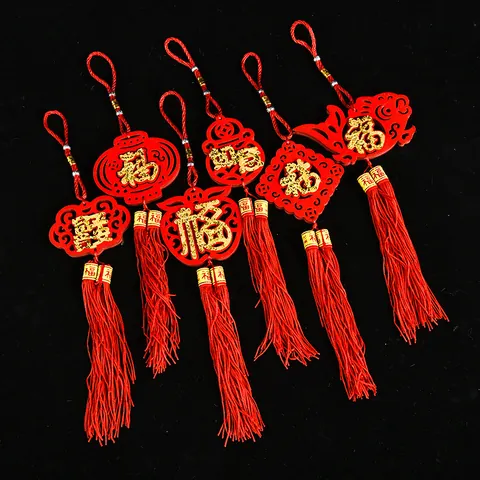 Chinese New Year Hanging Ornament Felt Tassel Gold Foil Character Spring Festival Wedding Room Traditional Red Decoration