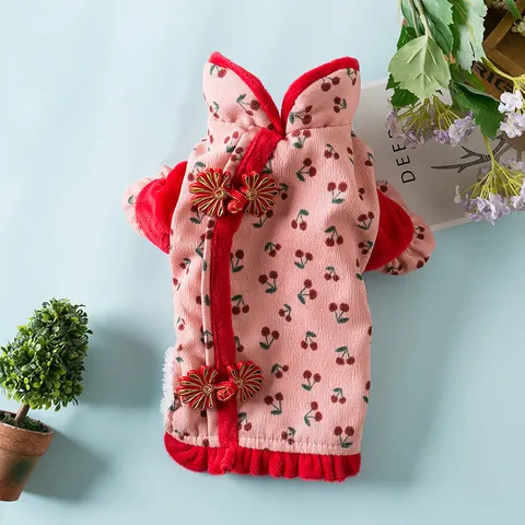 Chinese Stijl Huisdier Tang Pak Winter Warm Fleece Gevoerde Hondenkleding Roze Kersenprint Cheongsam Voor Kleine Honden Katten Puppy