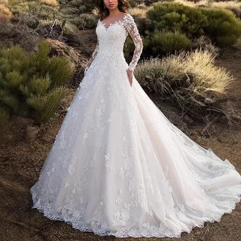 Women Elegant Heavy Lace Wedding Dress Sexy V-Neck Long Sleeve Bridal Gown With Big Train Floor Length Evening Party Maxi Dress