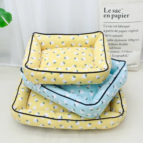 Four Seasons Thickened Warm Pet Bed Soft Strawberry Avocado Print Dog Cat Nest Mat Comfortable Washable Puppy Couch Couch