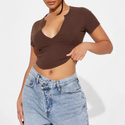 Women Deep V Neck Ribbed Knit Short Sleeve T-Shirt Slim Fit Crop Top Polyester Solid Color Casual Streetwear Summer Chic Top