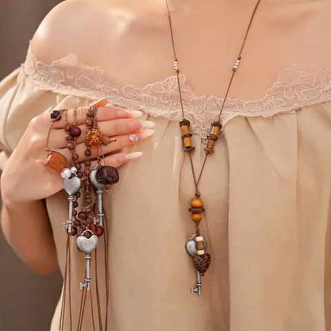 Boho Vintage Doppellagige Lederband Halskette Für Damen Holzperlen Herz Schlüssel Anhänger Ethnische Pulloverkette Schmuck