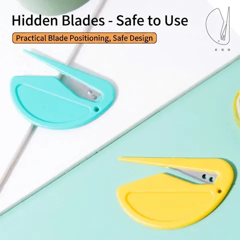 Mini Tagliacarte di Sicurezza in Plastica Apribuste Portatile Coltello in Acciaio Inox Strumento Toelettatura Animali Casa Ufficio