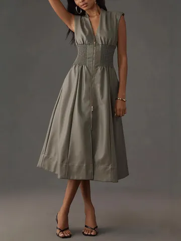 Vintage French Sleeveless PU Leather V Neck Maxi Dress With Front Zipper And Smocked Waist Solid Color A-Line Women Fashion Streetwear Long Dress
