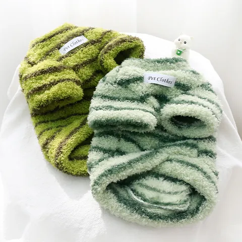 Pull Rayé pour Chien Vêtements d'Hiver Chauds Épaissis pour Petits Chiens Teddy Bichon Loulou de Poméranie Chiot Chaton Pull en Polaire pour Animaux Avec Anneau en D